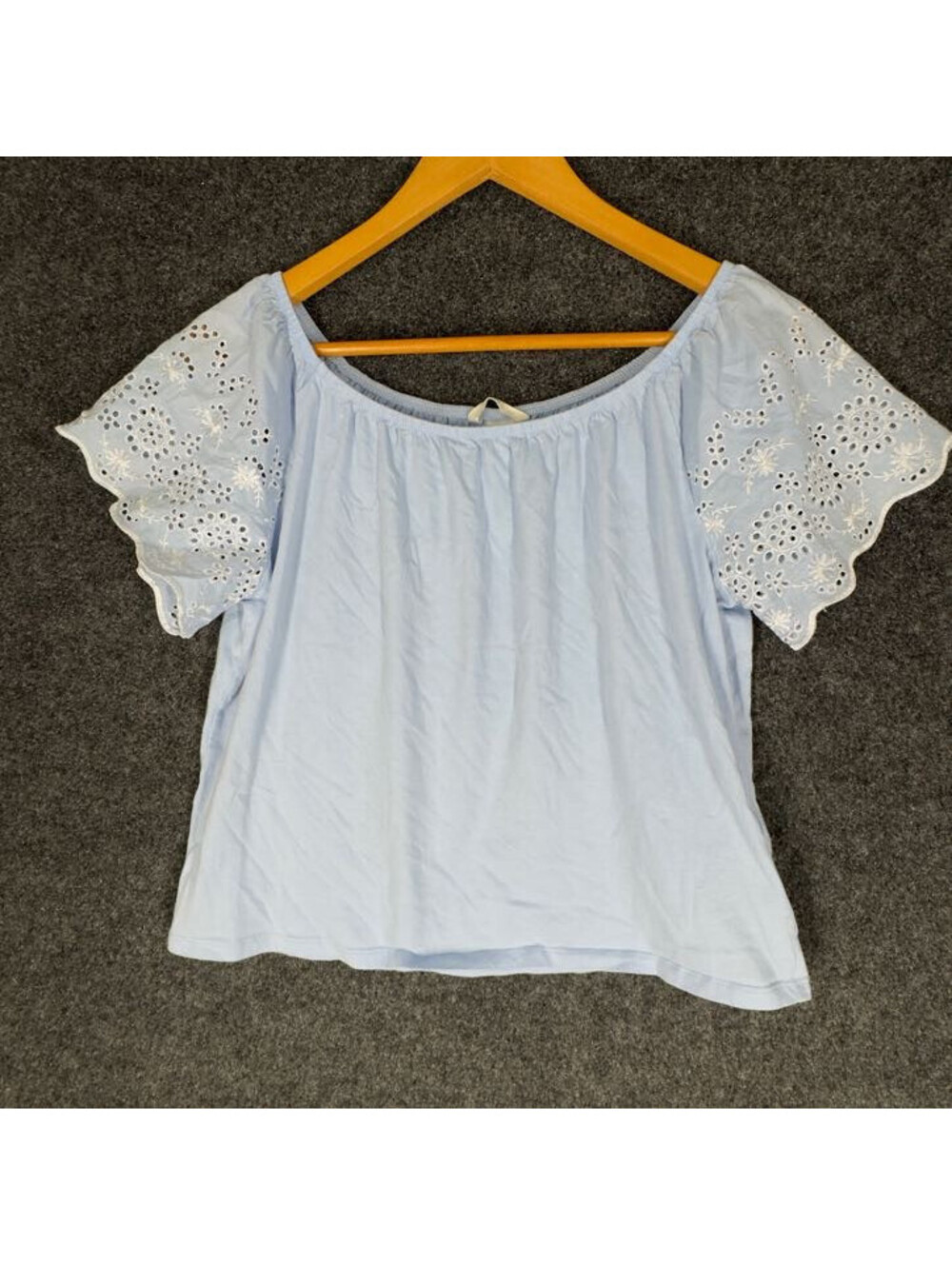 H&M Blouse Women XS Blue Embroidered Short Sleeve Cotton Casual Pullover Solid - Picture 3 of 9